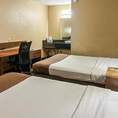 Oyo Hotel Mobile, Al I-65 At Airport Blvd Exterior photo