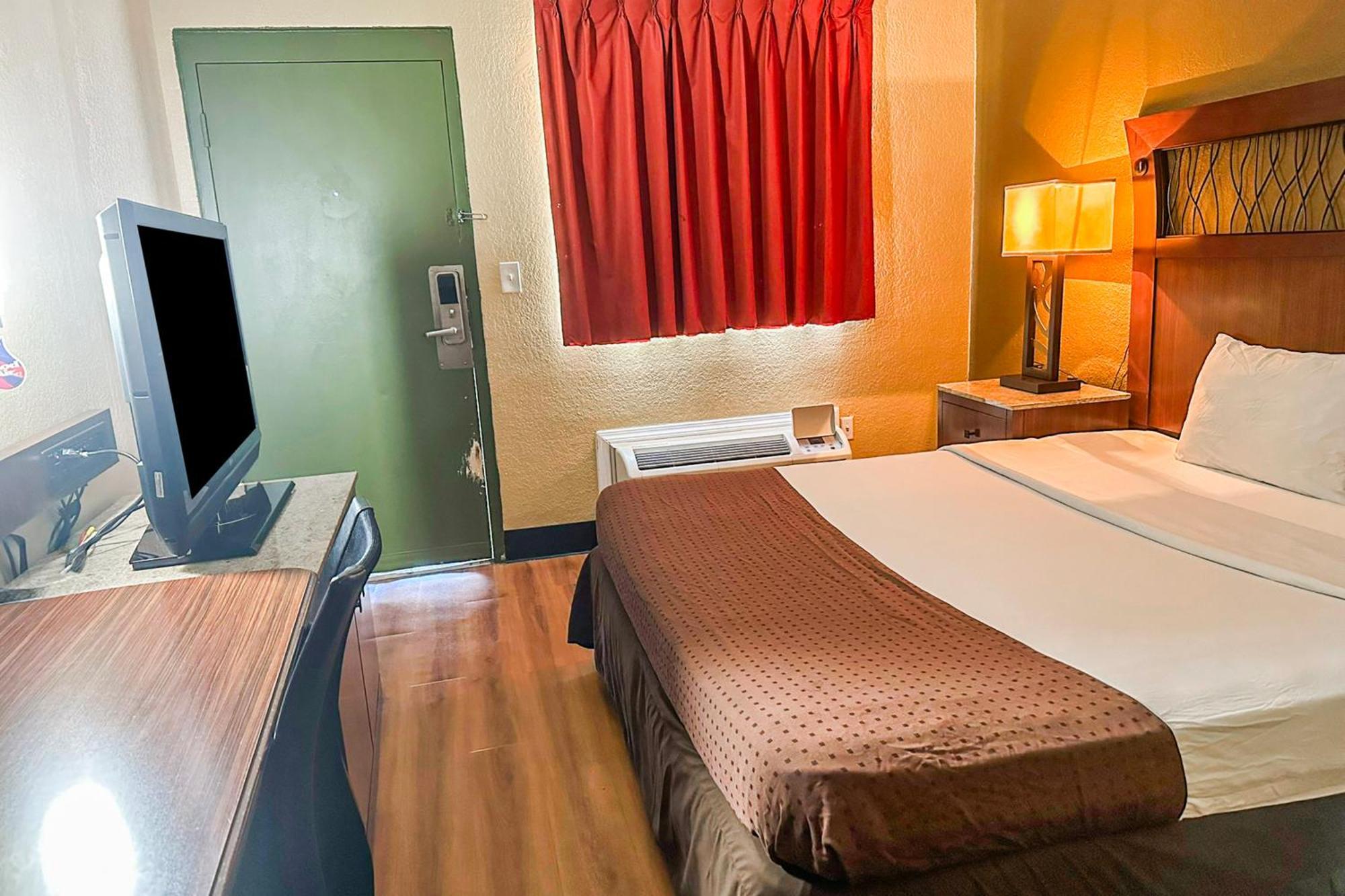 Hotel Econo