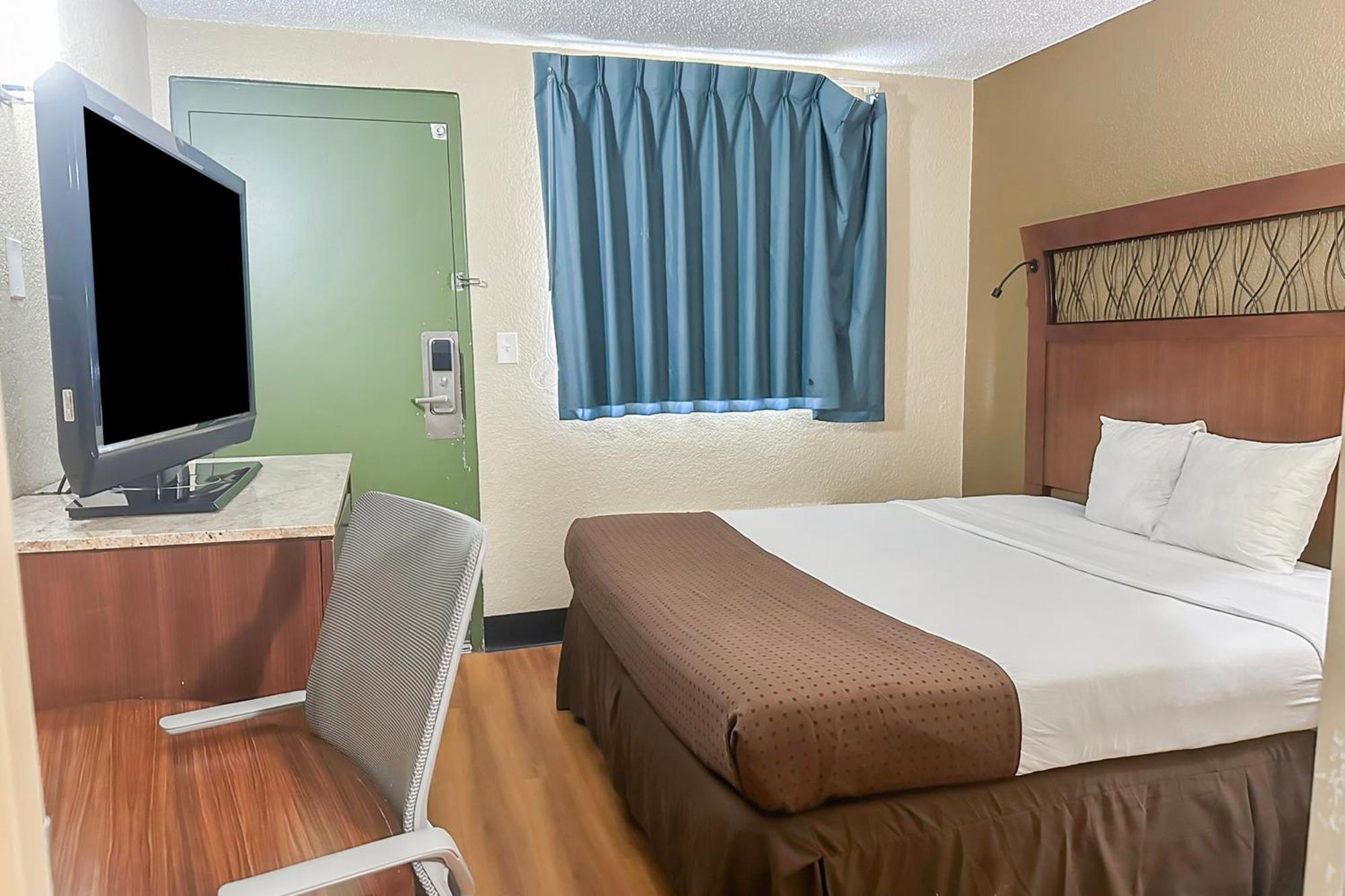 Hotel Econo 2*