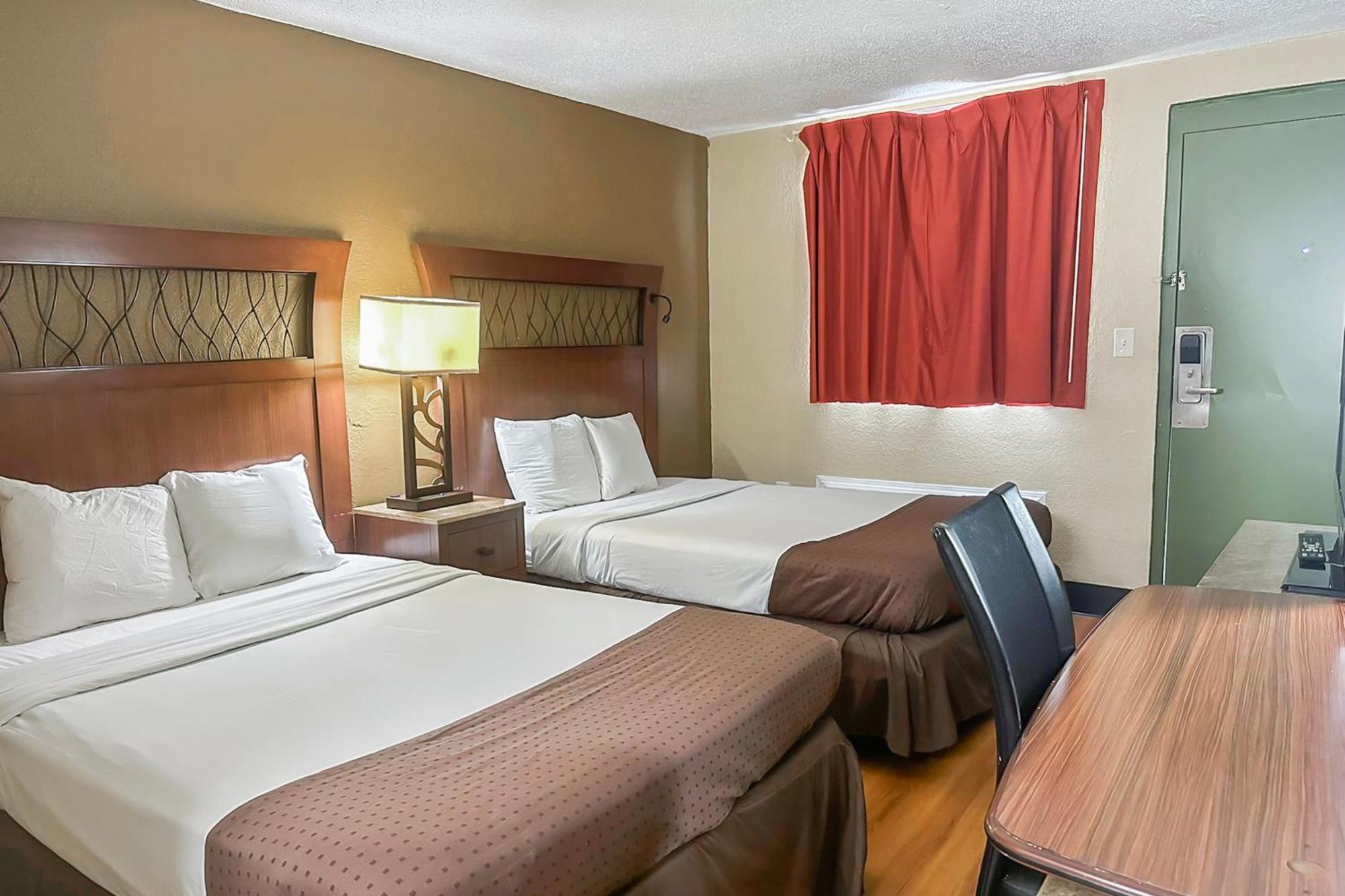 Hotel Oyo Mobile, Al I-65 At Airport Blvd Mobile