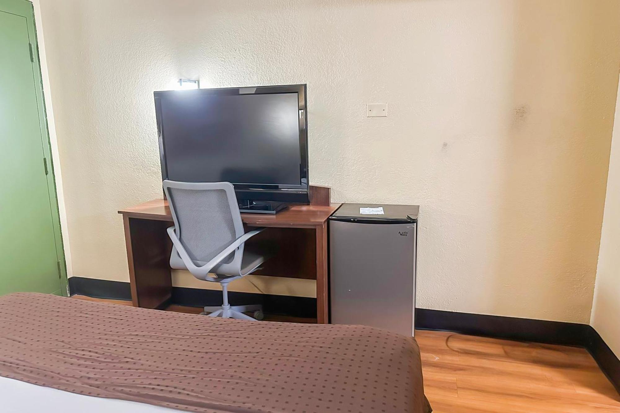 Oyo Mobile, Al I-65 At Airport Blvd Hotel 2*