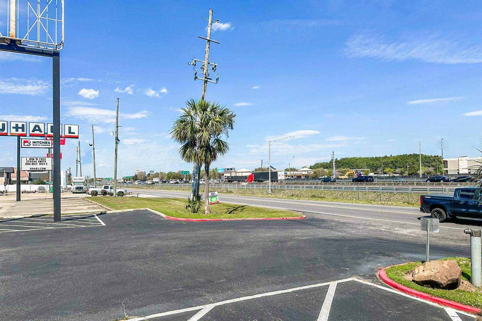 Hotel Oyo Mobile, Al I-65 At Airport Blvd Mobile
