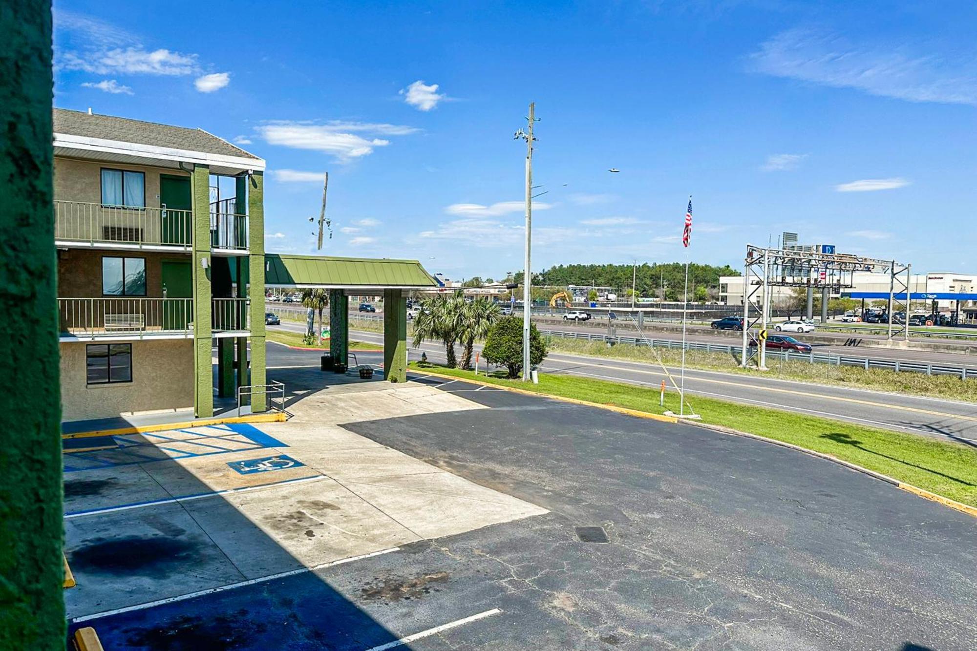 Hotel Oyo Mobile, Al I-65 At Airport Blvd 2*