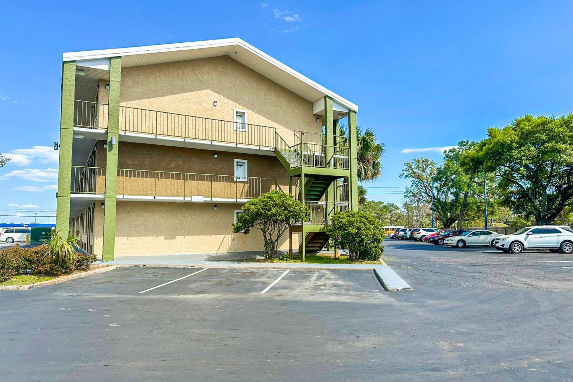 Hotel Oyo Mobile, Al I-65 At Airport Blvd 2*